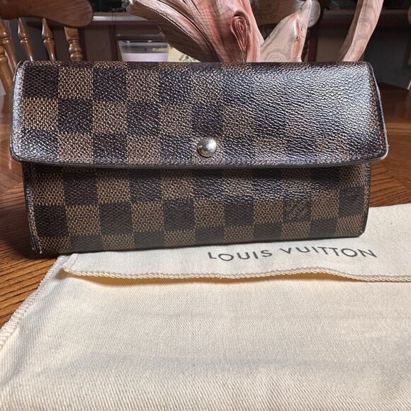 Louis Vuitton Brown Damier Wallet - Picture 1 of 13